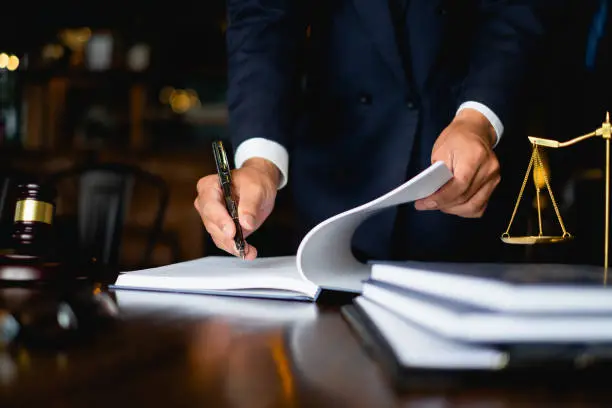 How to choose the right legal help in Bahrain